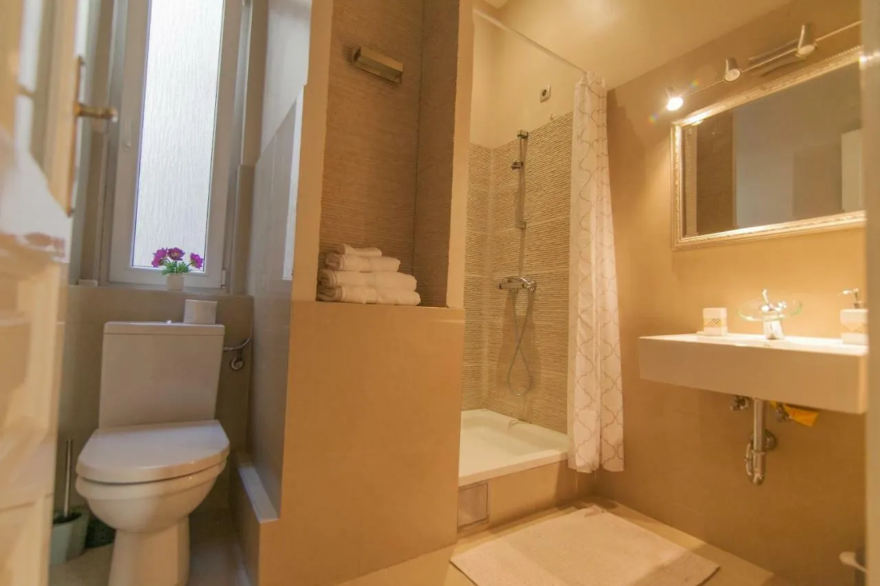 Apartment Luni Rijeka 0*,